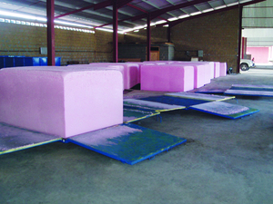 HBFP Semi Auto <strong>Foaming</strong> <strong>Machine</strong>