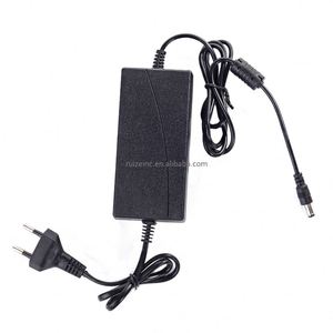 220 120伏输入12v输出变压器稳压器9A发光二极管驱动器12伏通用适配器交流至Dc 12 V 9Amp电源