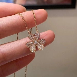 S925ラッキークローバーネックレスレディースフルダイヤモンドスターリングシルバーローズゴールドペンダント四つ葉クローバー鎖骨チェーン