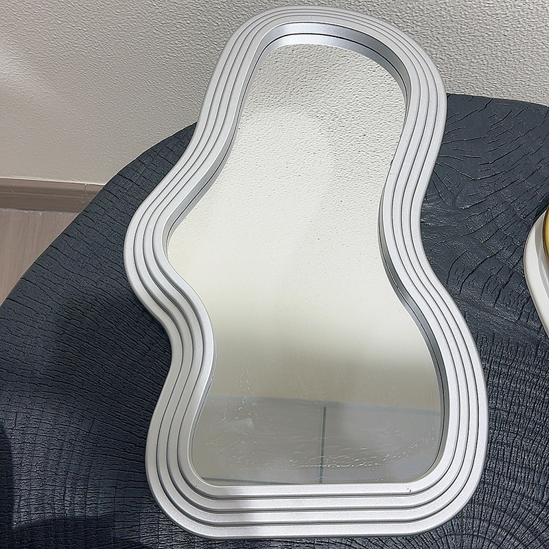 Curve model silver