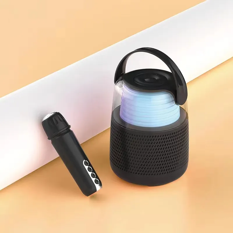 Parti hoparlör iki kablosuz mikrofon tws Karaoke bluetooth parti hoparlörler 12w aile parti için renkli ışık ile