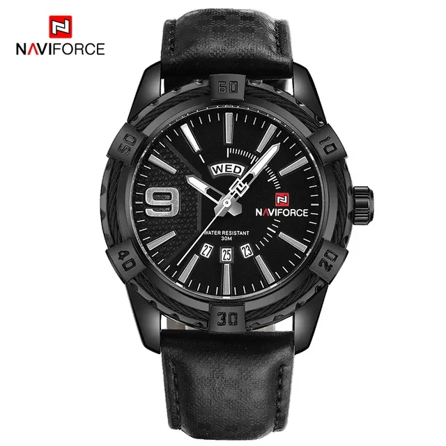 5 étui noir, bracelet noir
