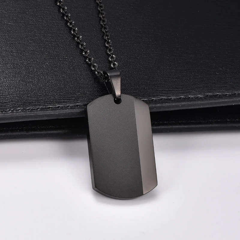 Collier noir