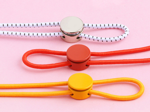 Có thể điều chỉnh 2 lỗ đầy màu sắc mùa xuân kim loại End Cord khóa dây rút <span class=keywords><strong>Stopper</strong></span> - Product Image 4