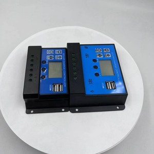 12V 24V 10a 20a 30a 40a 50a 60a Pwm Solar laderegler mit LCD-Display Dual-USB-Ausgang