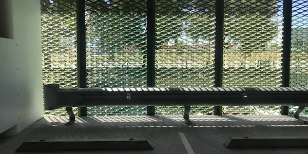 Forma de malla de diamante de malla de metal expandida recubierta de polvo de agujero