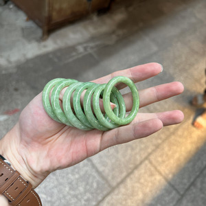 Toptan 33 ~ 40mm gerçek Myanmar açık yeşil yeşim Jadeite Jasper çocuk bebek yeşim bileklik Charm bilezik - Product Image 4