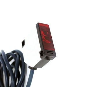 E3JK-DS30M1 Rettangolo tipi di interruttori elettronici per la rilevazione di Trasparente/opaco oggetti sensore fotoelettrico - Product Image 3