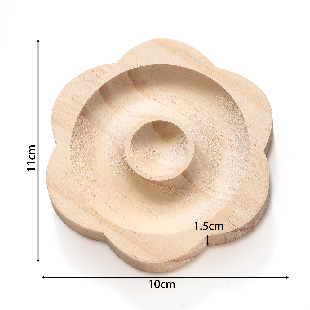 Plum blossom wooden plate
