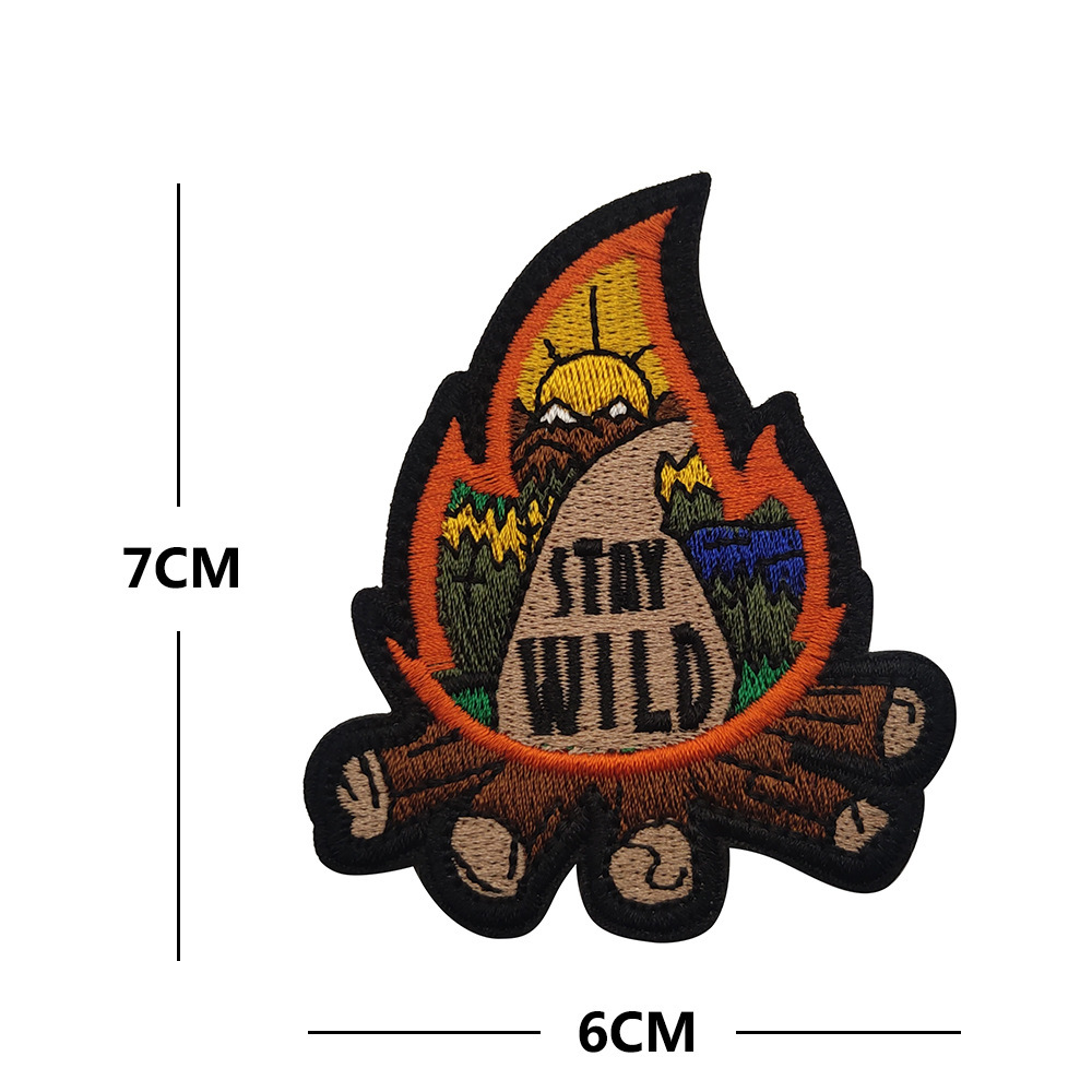 V01399-1 STAY WILD Supervivencia en la naturaleza (Fuego)