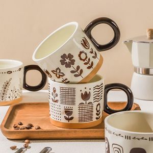 การพิมพ์มือที่ใช้ทุกวัน เพลิดเพลินไปกับเวลากาแฟ แก้วกาแฟคลาสสิก เซรามิกสําหรับการพิมพ์ แก้วกาแฟสีทึบสร้างสรรค์ - Product Image 2