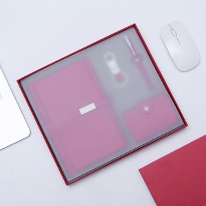 Regalos culturales y creativos de negocios Paquete de cuaderno Titular de la tarjeta Bloc de notas Llavero Juego de cuatro piezas Banco escolar Logotipo en relieve - Product Image 3