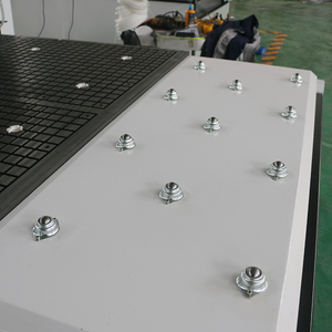 Enrutador de madera CNC para carpintería de cuero personalizado China CNC 2030 enrutador CNC ATC lineal con cuchillo oscilante - Product Image 6