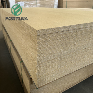1220*2440mm 18mm P2 Melamine Laminated Particle Board <strong>Flakeboards</strong> Chip Board for Furniture Use