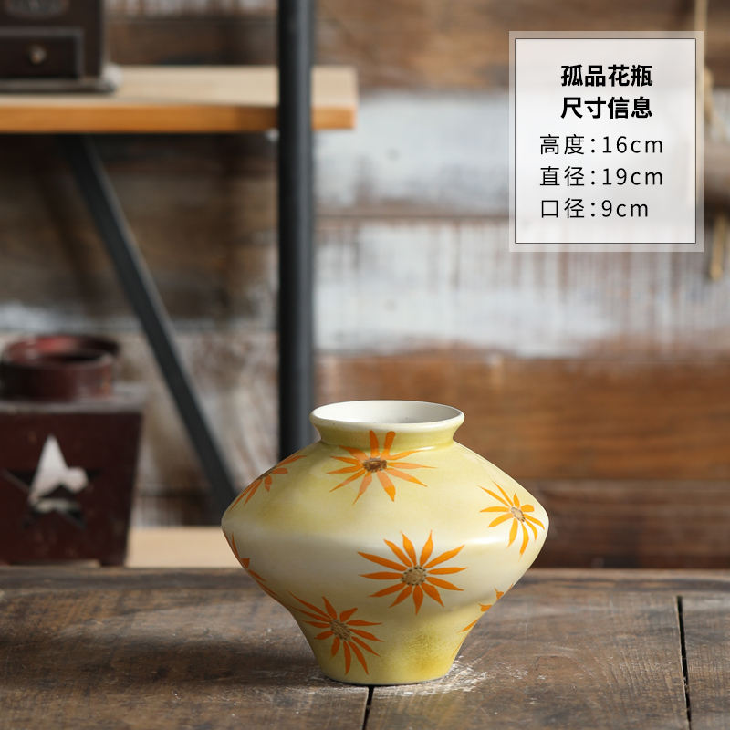 Vase solitaire vert clair 05