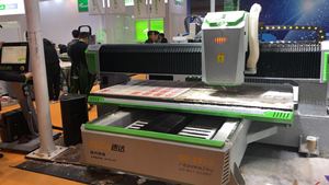 Enrutador CNC de servicio pesado SUDA serie S8 para publicidad a gran escala y fabricación de letreros máquina de grabado CNC con ATC - Product Image 5