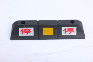 Thiết kế mới 500mm bãi đậu xe lề đường cao su nhựa xe bánh xe Stopper cho nhà để xe & bãi đậu xe bội thu bánh xe cao su bãi đậu xe - Product Image 2