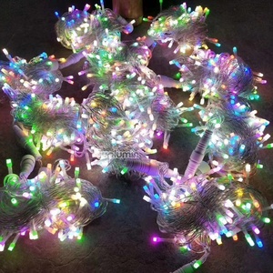 Cadena de luces Rgb multicolores Control de aplicación inteligente Luces de cadena LED de Navidad para decoración de árboles al aire libre - Product Image 4