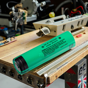 Asli Jepang Cylinders <span class=keywords><strong>3100mAh</strong></span> 3.7V isi ulang <span class=keywords><strong>Lithium</strong></span> <span class=keywords><strong>Ion</strong></span> silinder alat listrik baterai <span class=keywords><strong>Ion</strong></span> silinder baterai <span class=keywords><strong>Ion</strong></span> - Product Image 5