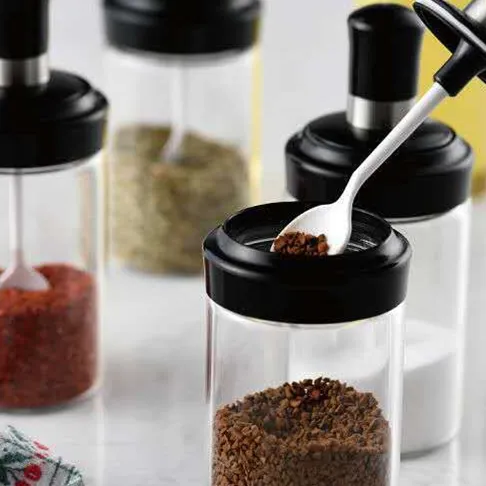PET Empty Plastic Seasoning Bottles Spice Shaker Powder Containers Pepper Salt Jar With Flapper Cap spices jars set