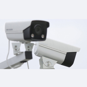 Hik DS-KIS604-P(C) <strong>IP</strong> <strong>Video</strong> <strong>Intercom</strong> Kit