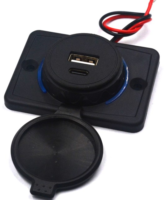 USB+TYPE C 5V 3.1A 4 Couleurs de LED