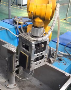 Automatisierung Roboters chleif-und Polier maschine zum Schleifen und Entgraten von Handy hüllen oberflächen - Product Image 5