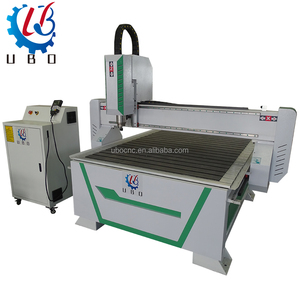 UBO 3 Axis Vacuum Table com T Slot de corte e escultura em madeira Cnc Router Machine