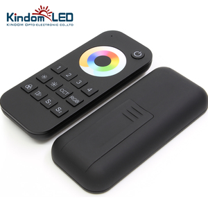 RT10ワイヤレスRF2.4G 4ゾーンLEDリモコン (RGB CCTカラーLEDストリップライト用) - Product Image 1