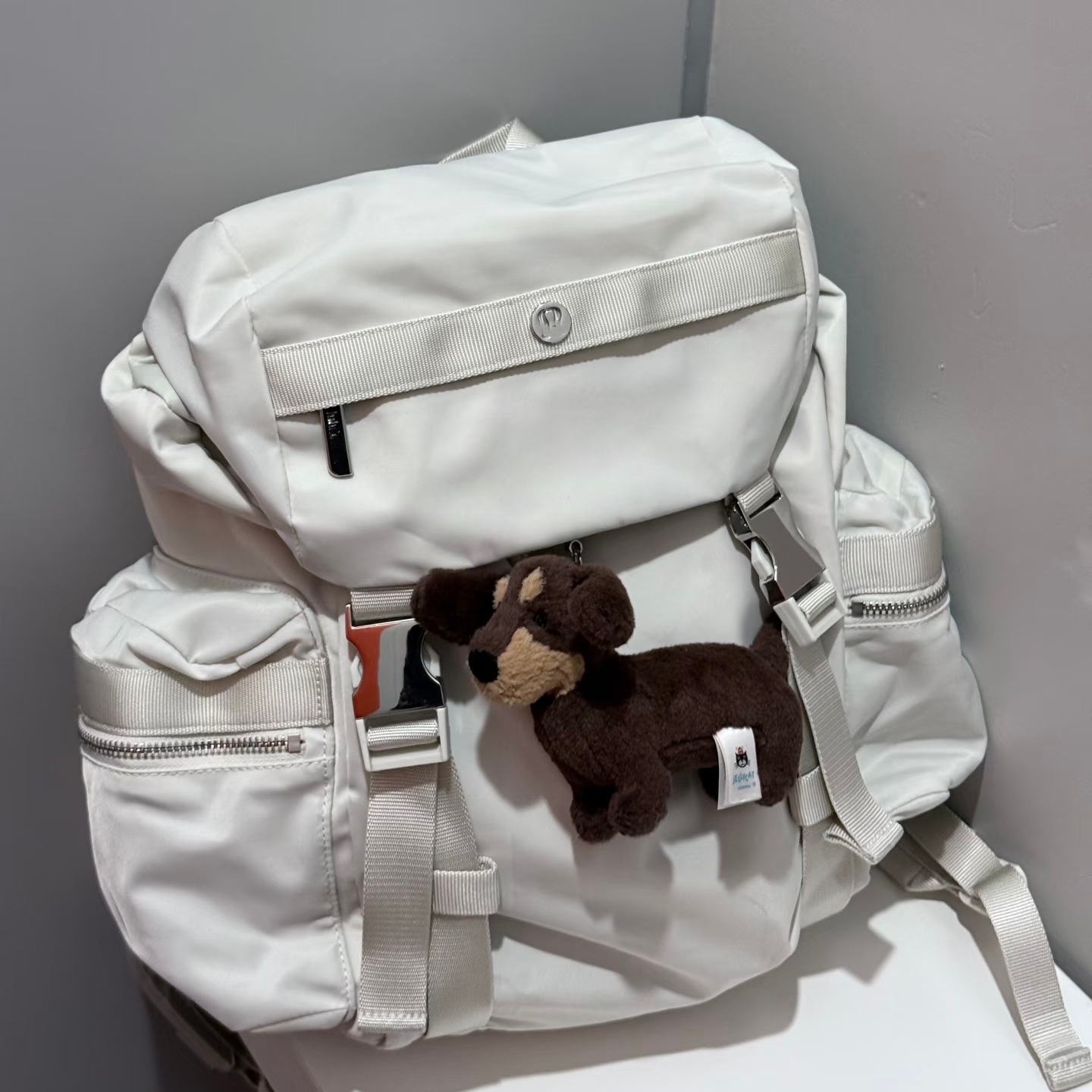 White backpack, 25L