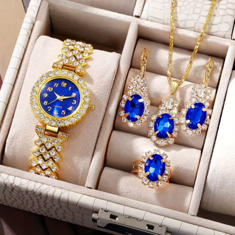 Ensemble de plus de 30 accessoires