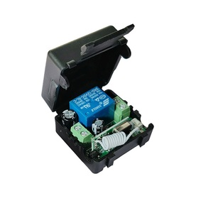 <strong>Remote</strong> <strong>control</strong> switch, 12V single channel relay module RF wireless switch receiver equipped with portable <strong>remote</strong> <strong>control</strong> - Product Image 2