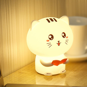 可爱猫咪新奇灯硅胶点灯彩色护理夜灯卡通流行猫床边心情灯