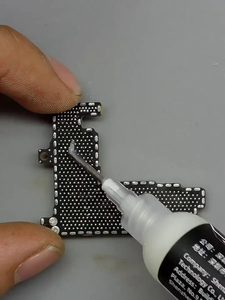 YCS Halogen-Free No-Clean Flux for Mobile Phone Computer Motherboard Liquid Soldering BGA IC Circuit Welding Flux Mobile Phone - Product Image 6