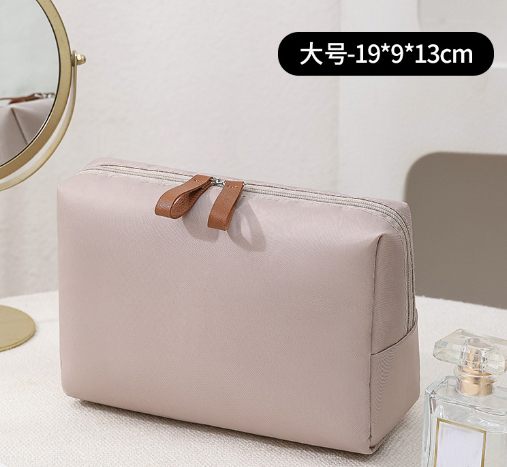 beige M