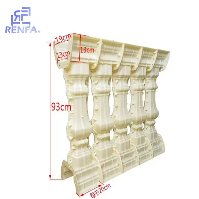 Molde de balaustre y barandilla de cemento de hormigón decorativo para exteriores de nuevo diseño Moldes de balcón de plástico fundido en su lugar de alta calidad