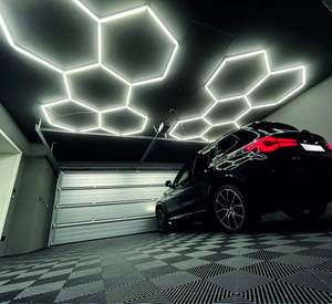 Moderna luce esagonale LED per Garage grande magazzino consegna rapida nuova tendenza barbiere funzionante ricaricabile AC potenza RGB emettendo colore strada - Product Image 6