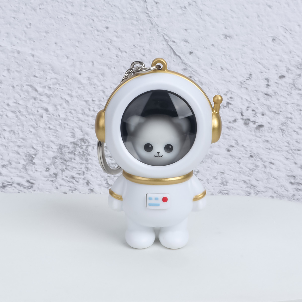 Chat doré