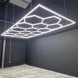 Fabrika satış altıgen ızgara Led ışık petek garaj lambası Led altıgen modern tavan ışıkları otomatik detaylandırma dükkanı garaj - Product Image 2