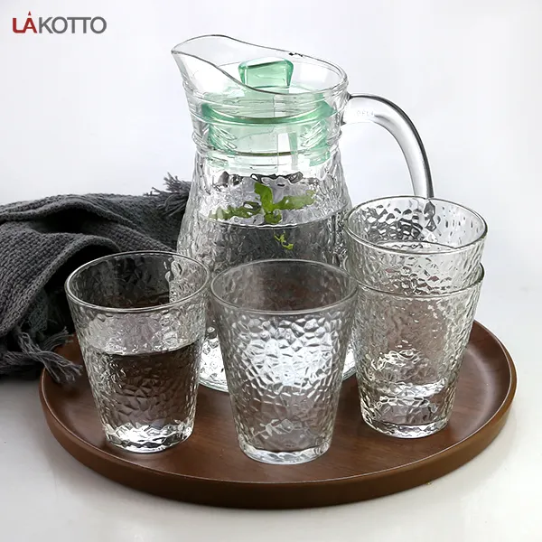 Hamer Vorm Ontwerp Glazen Karaf Cups Printing Kleur Glas Kruik Rode Drink Glas Pitcher Set