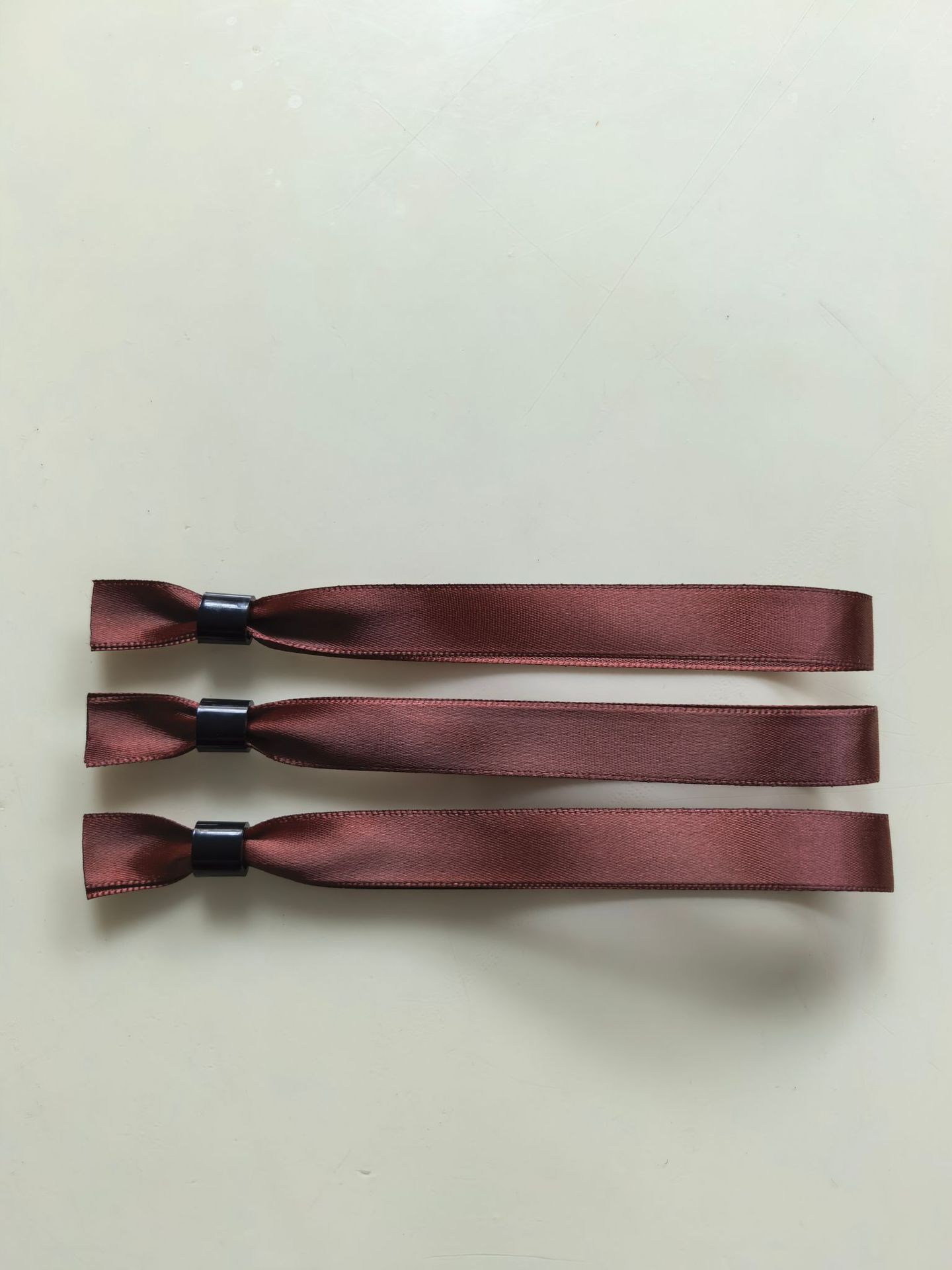 Ruban de bracelet marron coloré de 1,5 cm * 17,5 cm