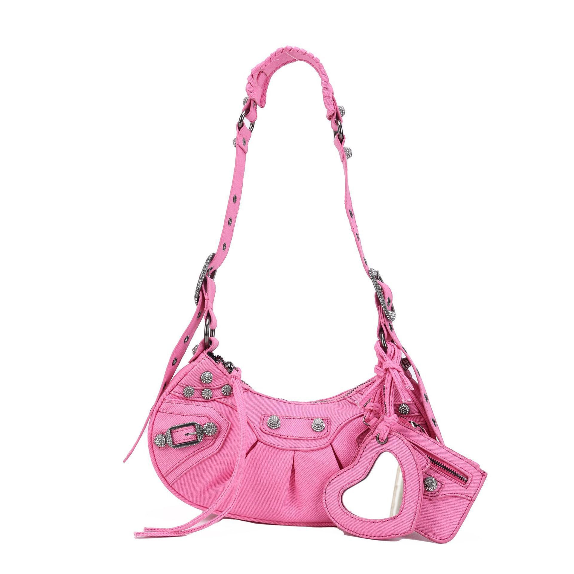 Denim rose à clous perforés