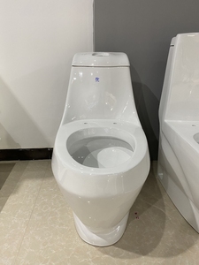 Hot Selling Sanitary Ware Ceramic Wc Bathroom <strong>Toilet</strong> Bowl <strong>Brand</strong> Dual Flush Floor Mounted One Piece <strong>Toilet</strong> - Product Image 2