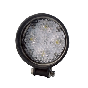 10-30VトラックオフロードLEDワーキングライトラウンド4LED15WフラッドライトLEDワークライト