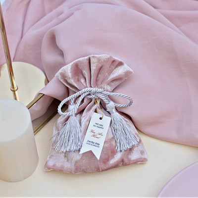 Rose + carte de jour de chance + gland