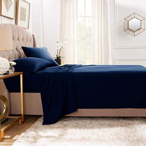 สีน้ำเงินกรมท่า