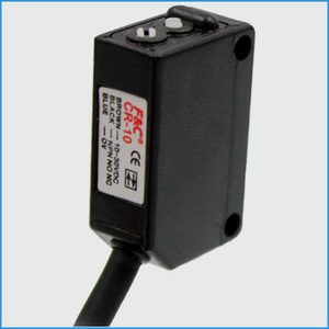 Nueva llegada NPN/PNP/485 Salida de comunicación Sensor fotoeléctrico Sensor de luz láser de largo rango de detección Sensores ópticos