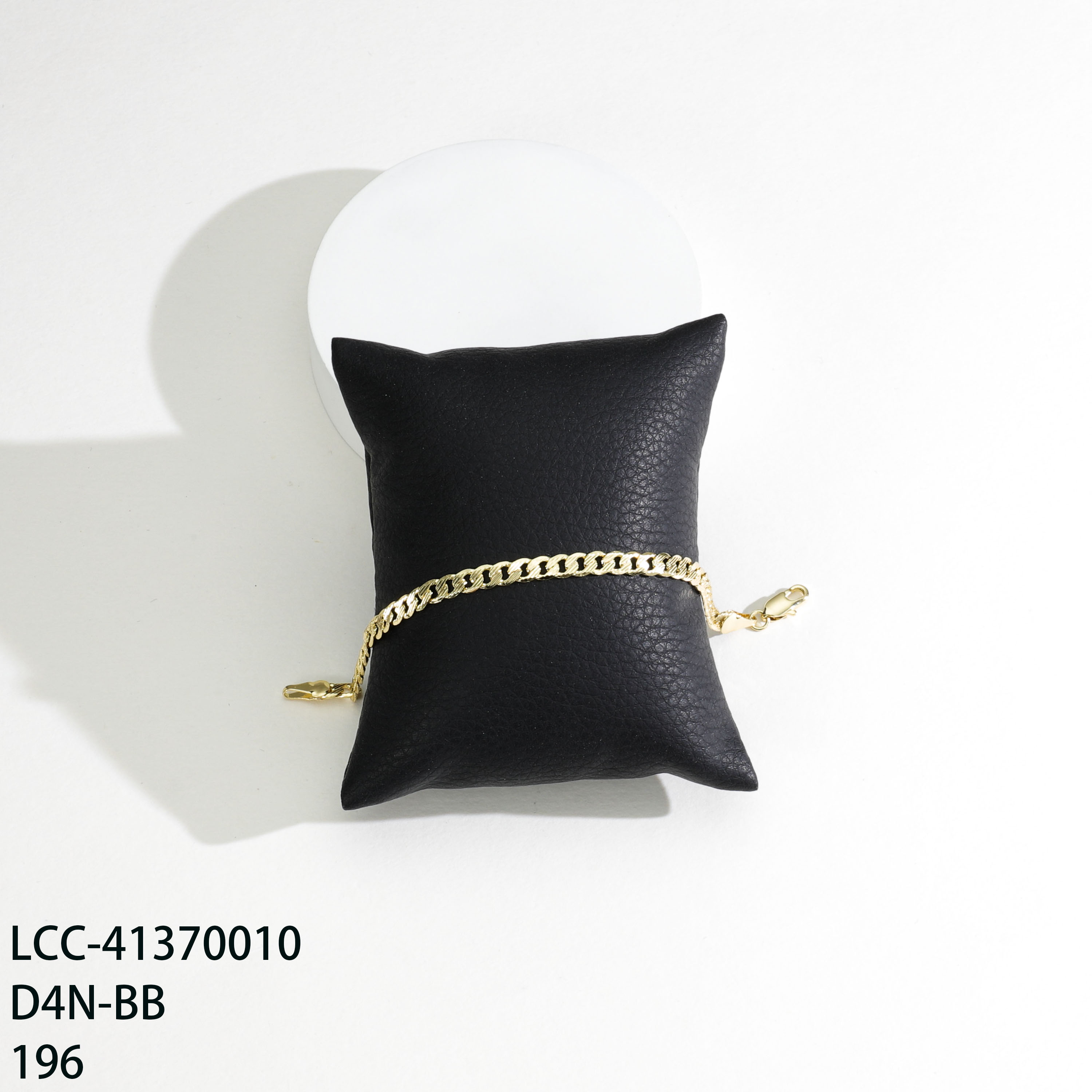 Or-LCC41370010
