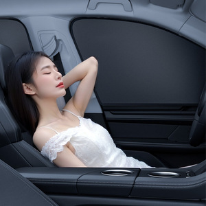 Tipo di aspirazione magnetica con rete per tende ad arco in filo a nido d'ape con Design a rete per parabrezza in PE modello parasole per auto pieghevole - Product Image 4