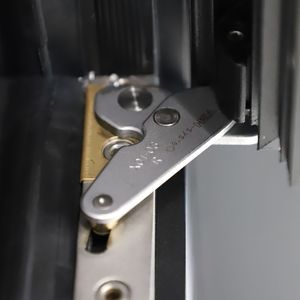 カスタマイズされたセキュリティアルミニウムチルトと回転窓窓モダンな防音アパート水平用 - Product Image 5